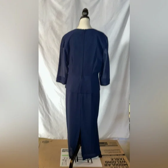 Danny & Nicole Mother Of The Bride Dress • Size 14 - Picture 3 of 7